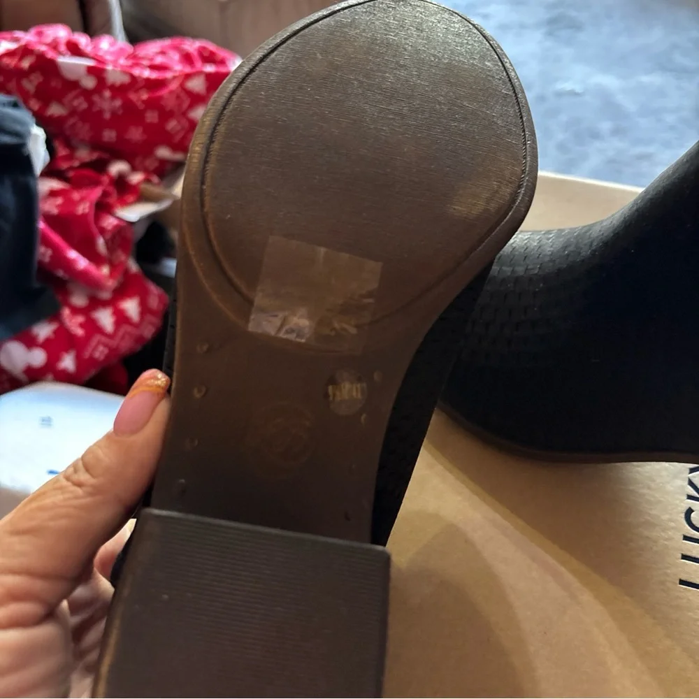 Lucky Brand LK-Bailey Ankle Leather Boot Size 9.5 M NEW - Picture 3 of 3